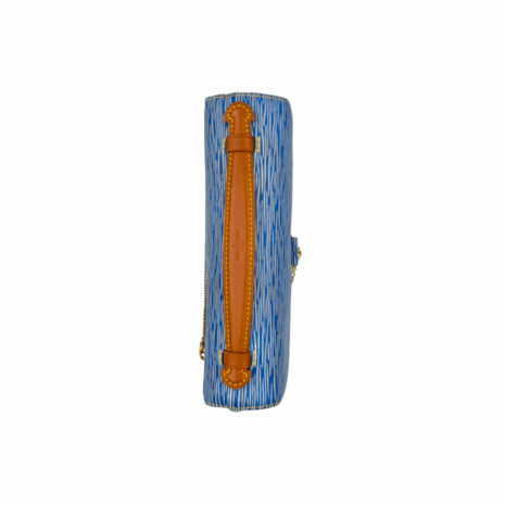2922A6E7-57E6-47DE-9F0B-79BB75FB1F45