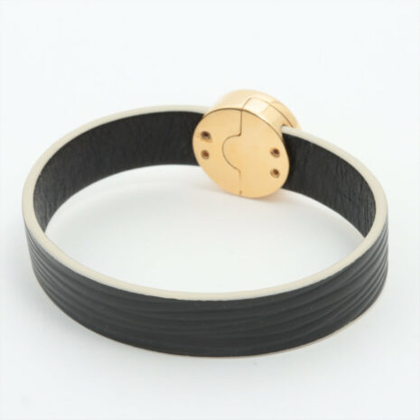 2_effb3278-da36-49e0-a557-ba2e28c5e3a0 2_effb3278-da36-49e0-a557-ba2e28c5e3a0