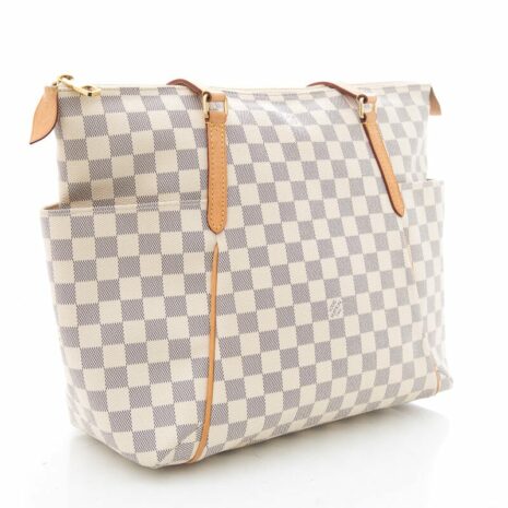 2d5c5a7c59ce546ebe290a9790f21818