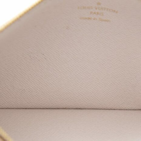 3b5c318096e53e5463558ac193aa953f