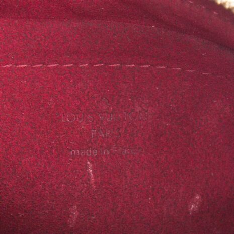 44279d2f2a9bd545a650a9e5b9c0a73c