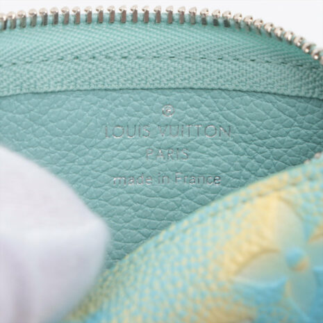 4_dad9e9df-150d-45f8-8d1c-c52f6cbb53e3 4_dad9e9df-150d-45f8-8d1c-c52f6cbb53e3