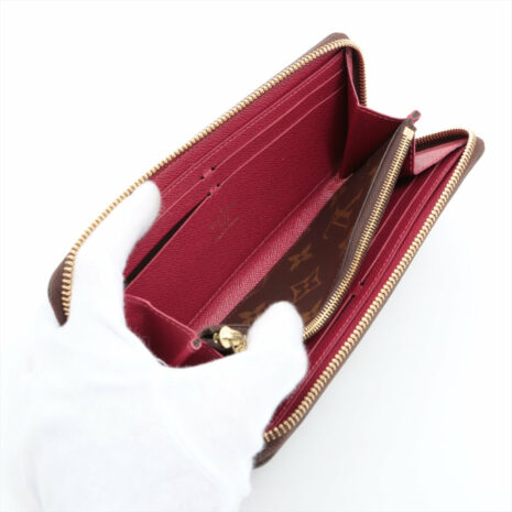 5_657dad31-ca9e-4f60-92b5-4d66a991911c 5_657dad31-ca9e-4f60-92b5-4d66a991911c