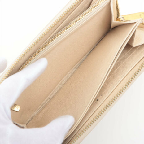 5_f4f5f1de-4021-49a8-930d-e40331c91dd5 5_f4f5f1de-4021-49a8-930d-e40331c91dd5