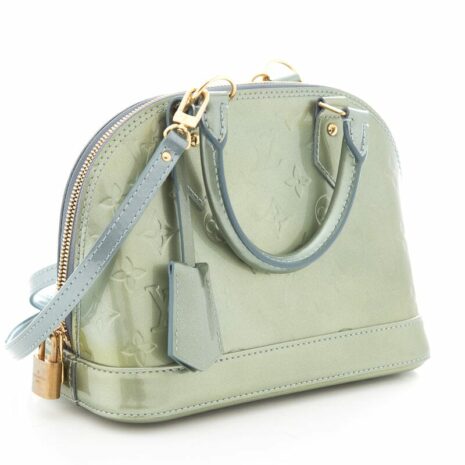 5d202640308277c3673f50c9bb65cbf2