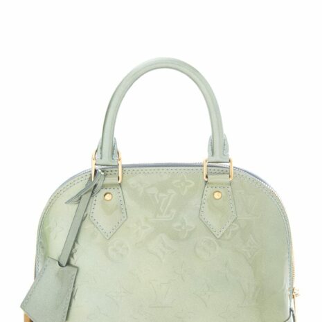 6687194a8c03b1e5826c46b86f6f089d