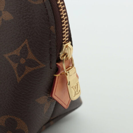 6_c8aa6718-b2b4-45eb-8c24-2368768a3fde 6_c8aa6718-b2b4-45eb-8c24-2368768a3fde