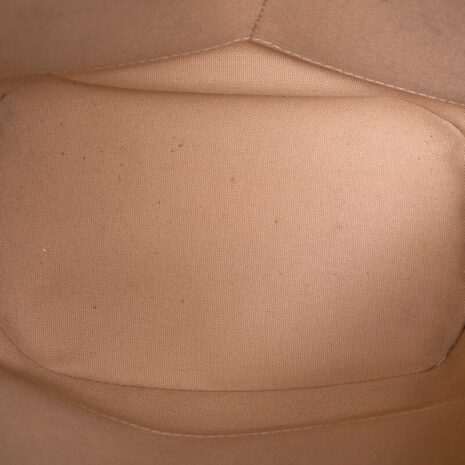 6e7e820d83d73a3027c6a3617724a252