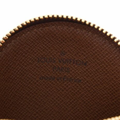 7861a2f3bb884a7efc0f5b7c9c10901a