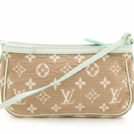 78c5d3096a894eb08561c8c98bbd5e95