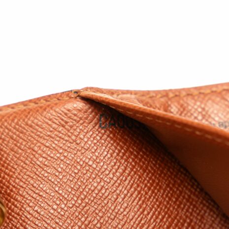 7S5F4TA4HA6X8UG4_8 7S5F4TA4HA6X8UG4_8