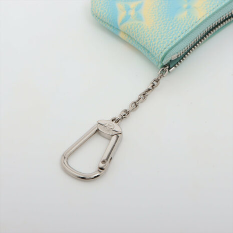 7_8ce3a20e-cc9b-47ee-888c-6cad76465432 7_8ce3a20e-cc9b-47ee-888c-6cad76465432