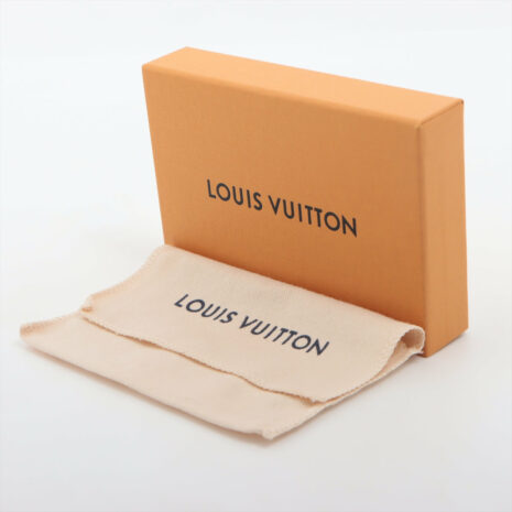 8_82a9e3cf-0dbd-4f91-b8c4-1f3a75b32e97 8_82a9e3cf-0dbd-4f91-b8c4-1f3a75b32e97