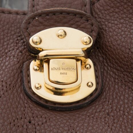 8d357a61d8f6c0c3226178e025d29a33