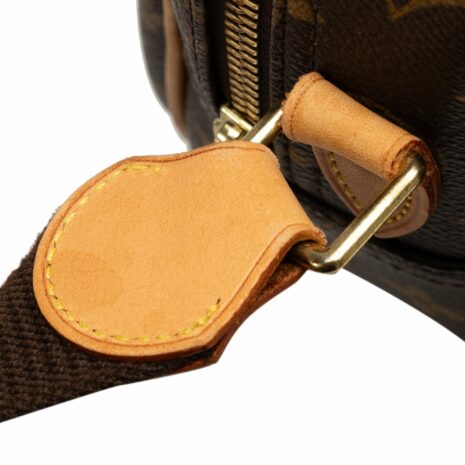 9GDBX4XN7U2GB6KX_16 9GDBX4XN7U2GB6KX_16