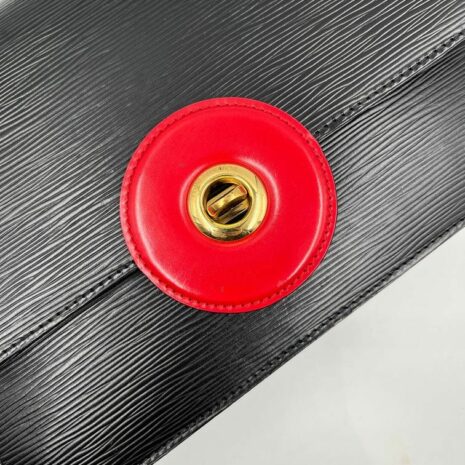 CBB86725-BC77-47EB-8030-7F0BD41BA6A7JPG