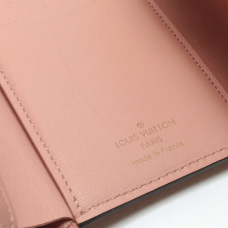 ChromeHearts_4123-7_047e8298-efa3-4133-b009-19105ef6aae2