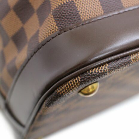 Damiergrimaud915_a67cfdb3-6aa8-4c10-a759-2db17c074c3a