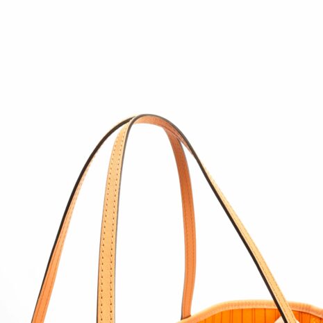 Gucci_3665-5_387b32cb-3b27-416b-a022-5329dc47ed22