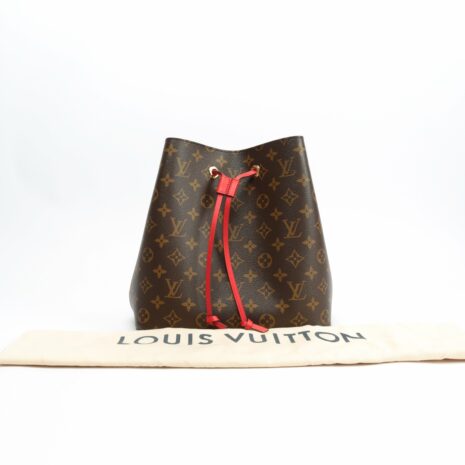 Gucci_4292-26-2_8527fb96-f4fd-4abd-aa7b-55e6f030e841