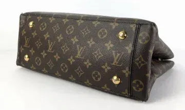 LOUISVUITTONMonogramFlowerTotelCaramelTheLuxuryPear6 LOUISVUITTONMonogramFlowerTotelCaramelTheLuxuryPear6