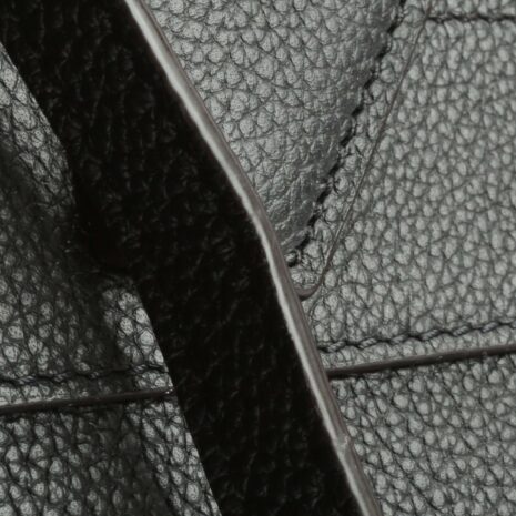 LV_4062-17_73fb101b-1ae9-465f-80ab-e2bc07f877bf