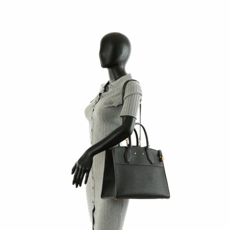 LV_4062-29_d38301a9-0064-4361-8f50-40b346255539