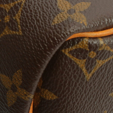 LV_4069-10_3c2ab7a7-3f61-4685-972f-d7c9124885b1 LV_4069-10_3c2ab7a7-3f61-4685-972f-d7c9124885b1