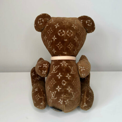 Louis_Vuitton_Doudou_Bear2