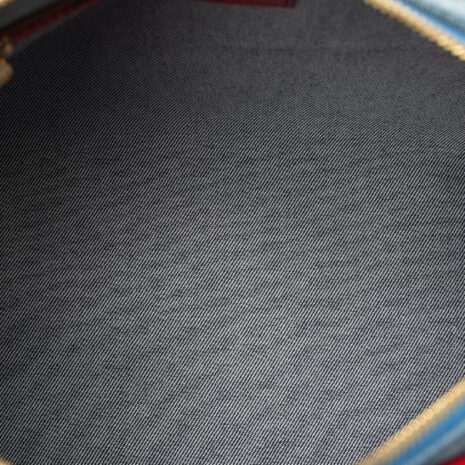 OFTA02XIWR0IUBKD_5