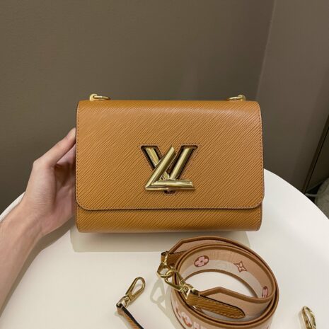 Photo11-1-24_113312AM-min