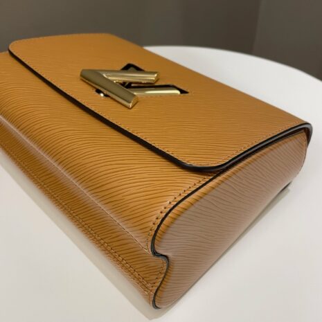 Photo11-1-24_113443AM-min