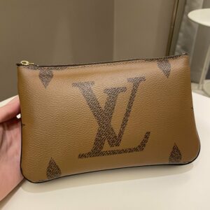LV Double Zip Pochette Monogram Giant Reverse