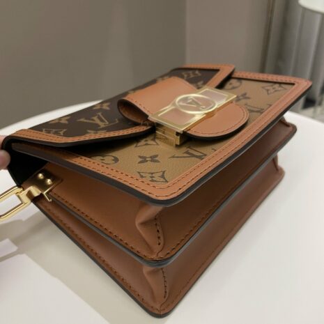 Photo14-11-23_55602PM-min