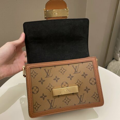 Photo14-11-23_55653PM-min