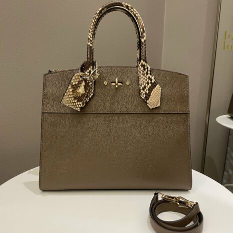 Photo16-1-24_33848PM-min Photo16-1-24_33848PM-min