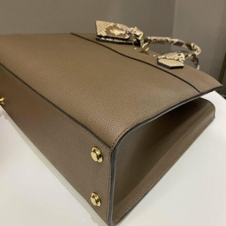 Photo16-1-24_34132PM-min Photo16-1-24_34132PM-min