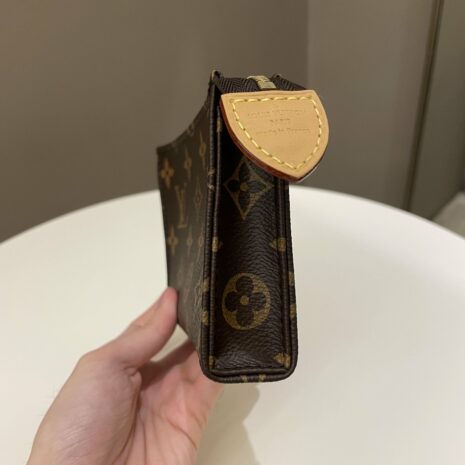 Photo16-8-23_112216AM