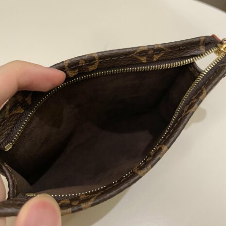 Photo16-8-23_112327AM