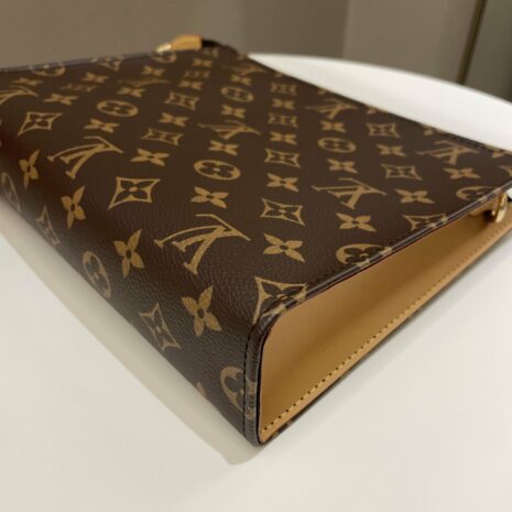 Photo16-8-23_112945AM