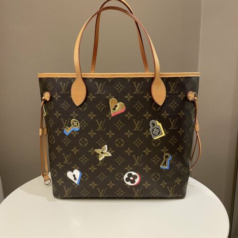 Photo17-11-23_34401PM-min