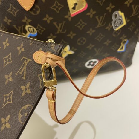 Photo17-11-23_34629PM-min