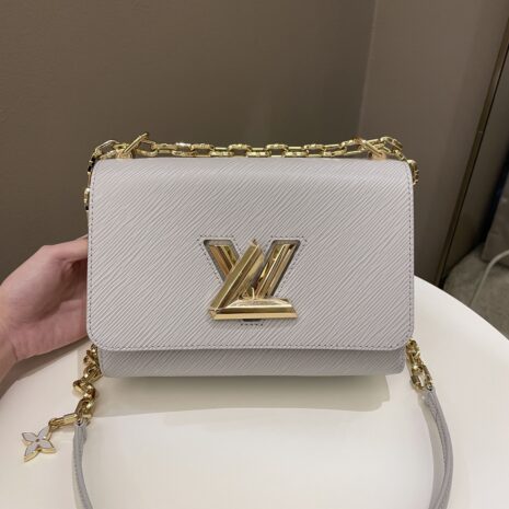 Photo19-7-23_15550PM