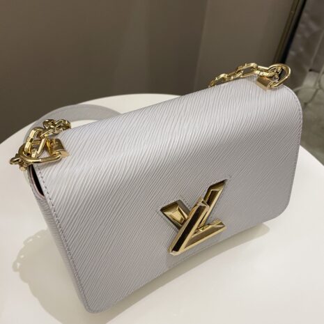 Photo19-7-23_15959PM