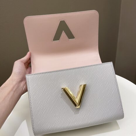 Photo19-7-23_20320PM