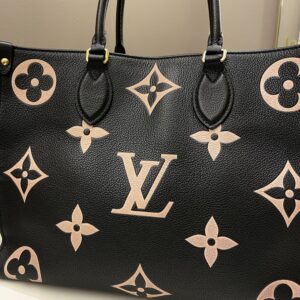 LV Onthego Tote MM Black / Crème