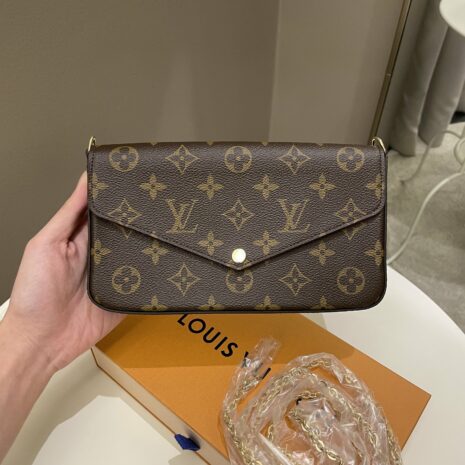 Photo21-11-23_60930PM-min Photo21-11-23_60930PM-min