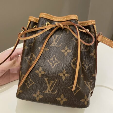 Photo24-11-23_40258PM-min