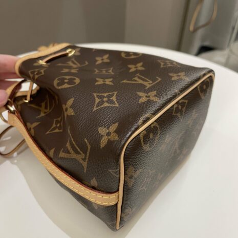 Photo24-11-23_55610PM-min