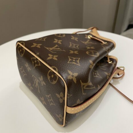 Photo24-11-23_55615PM-min